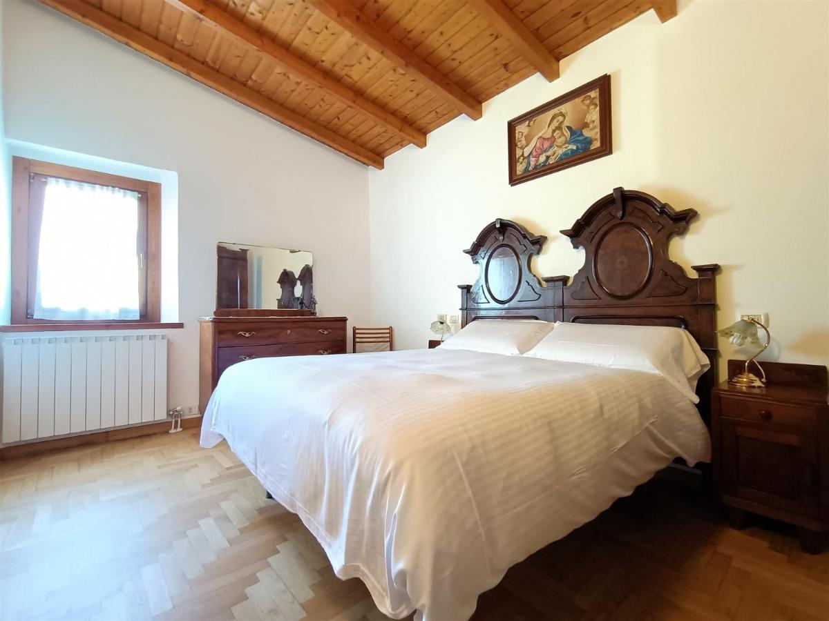 Iseolakerental - Chalet Giulia Sovere المظهر الخارجي الصورة