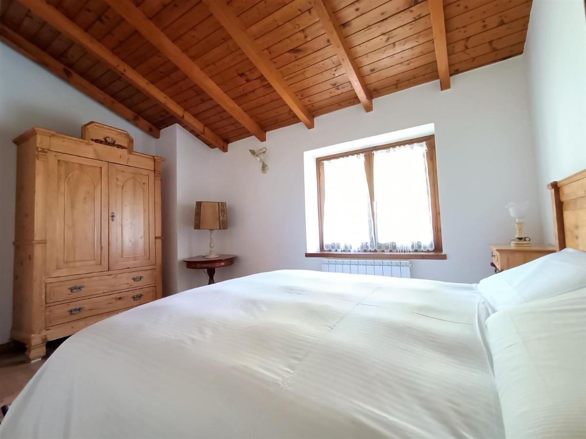 Iseolakerental - Chalet Giulia Sovere المظهر الخارجي الصورة