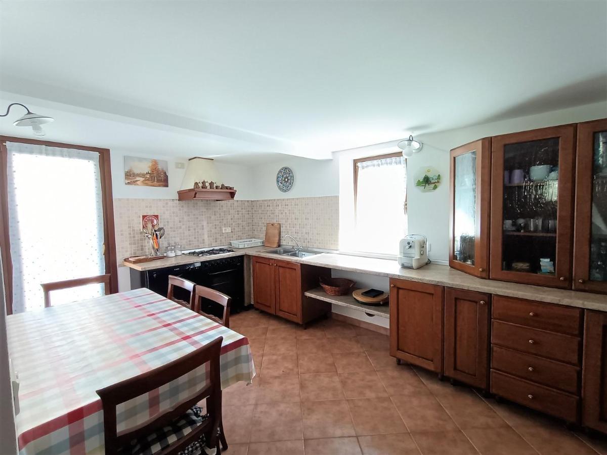 Iseolakerental - Chalet Giulia Sovere المظهر الخارجي الصورة