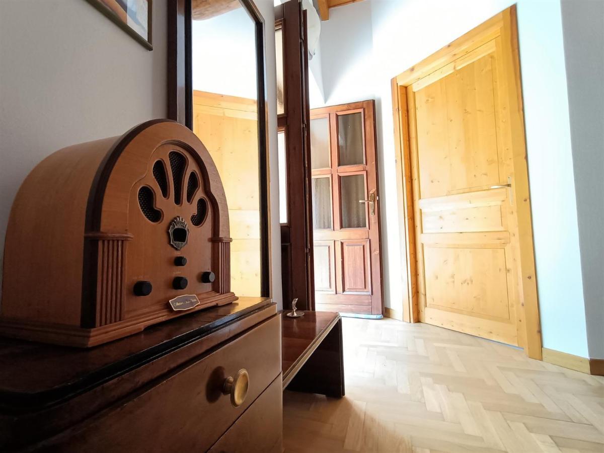 Iseolakerental - Chalet Giulia Sovere المظهر الخارجي الصورة