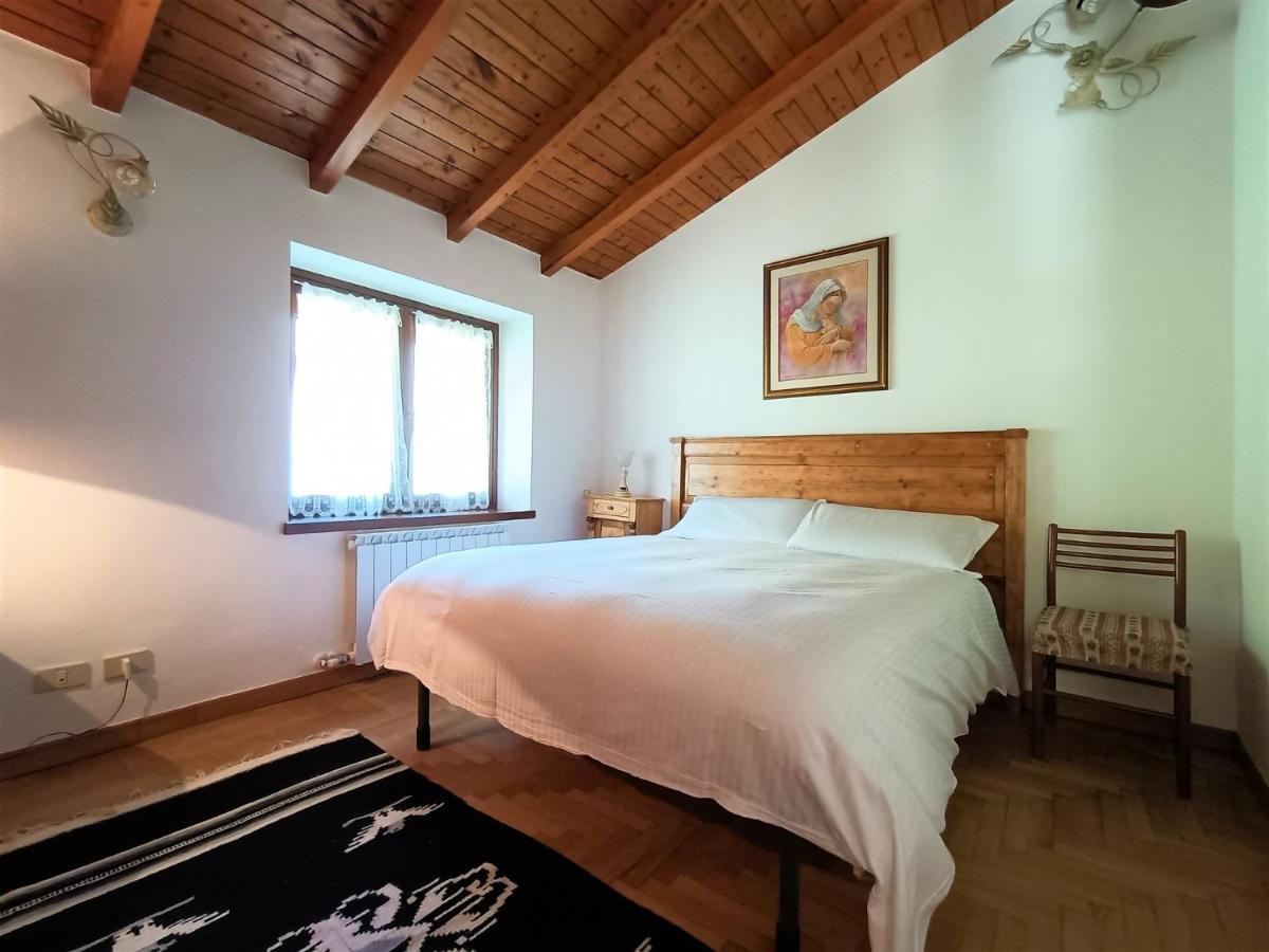 Iseolakerental - Chalet Giulia Sovere المظهر الخارجي الصورة